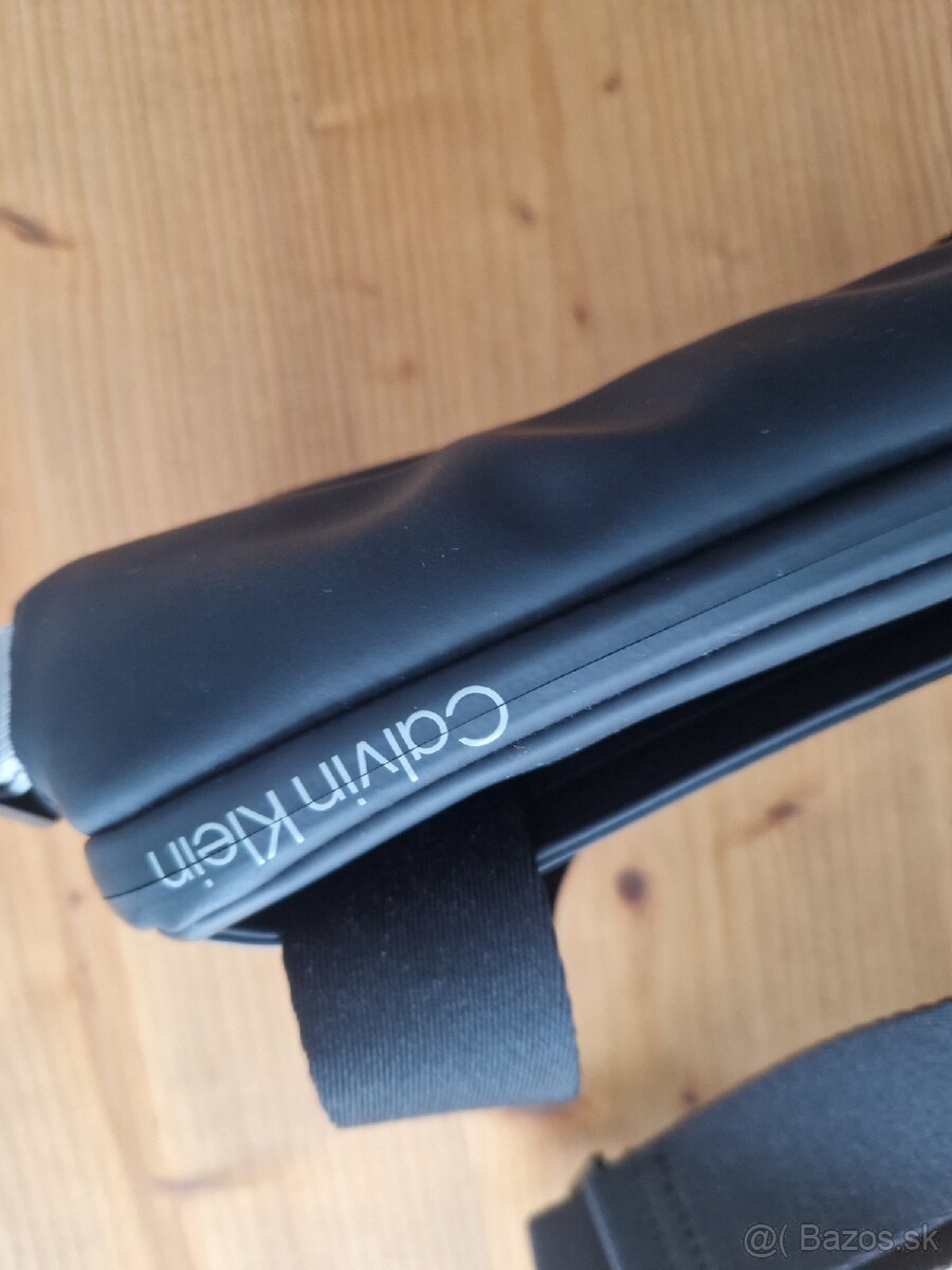 Crossbody taska Calvin Klein - 4