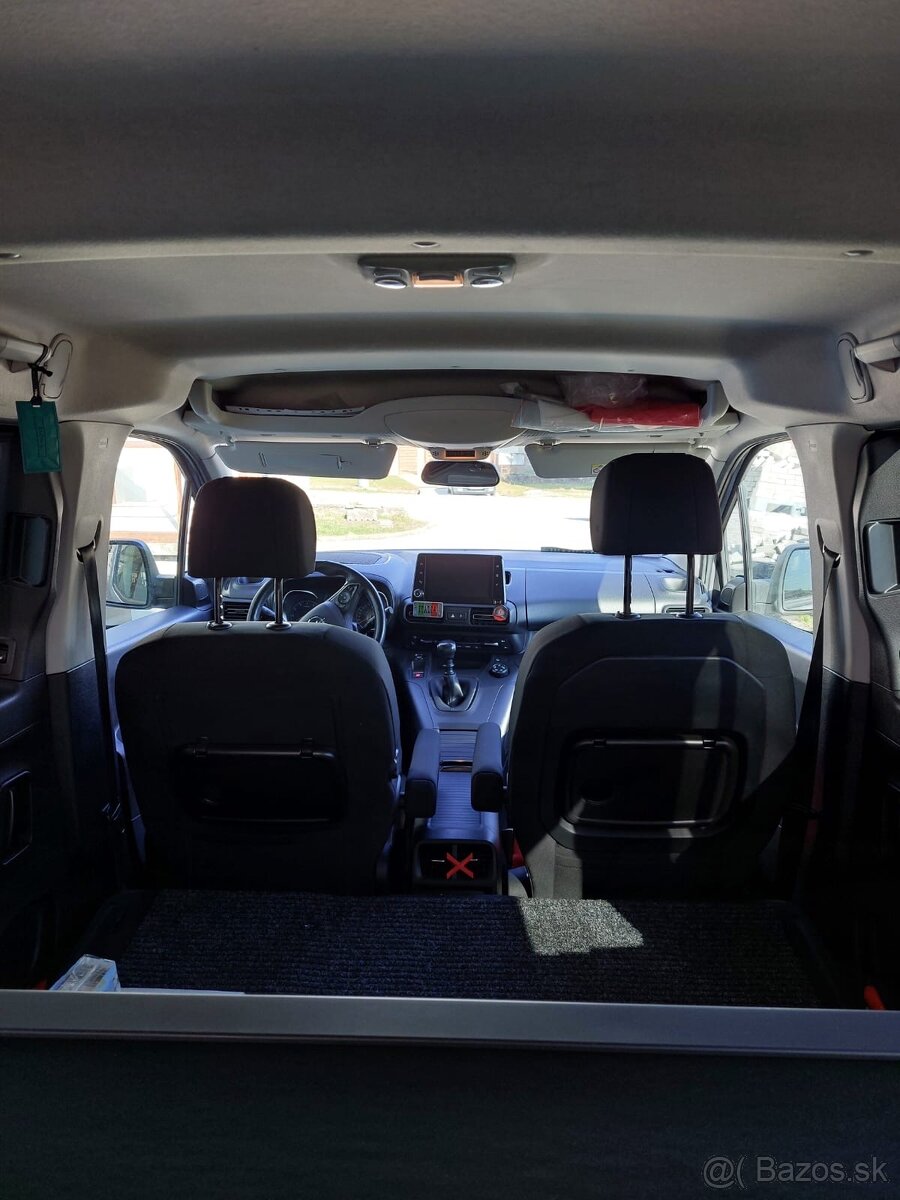 Opel combo Elegance plus L2 1,5 - 4