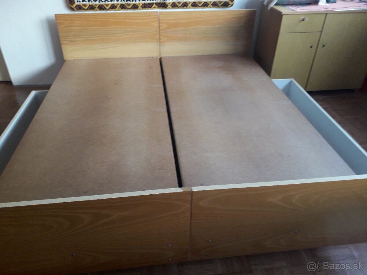 Manželská posteľ - 4