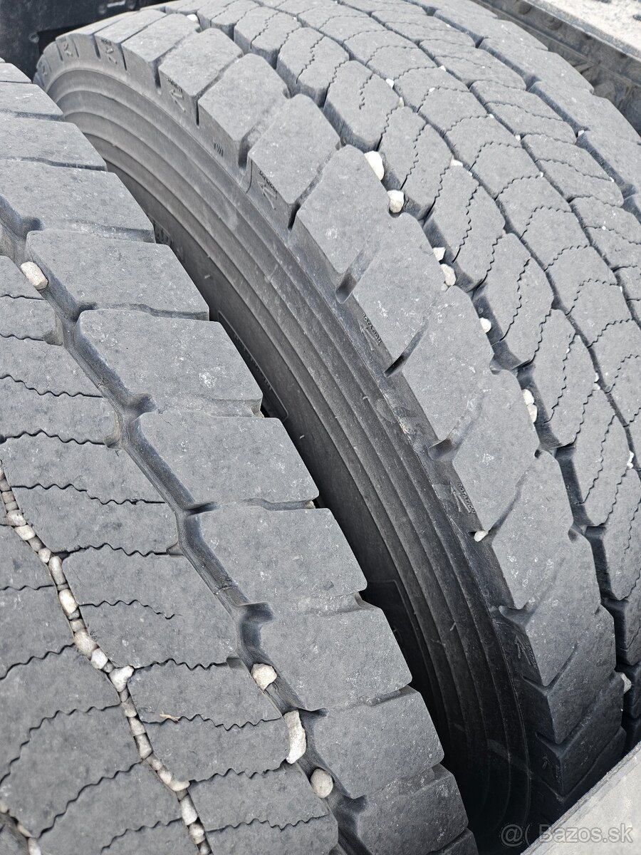 PREDAM IVECO STRALIS - ŤAHAČ NAVESOV - 4