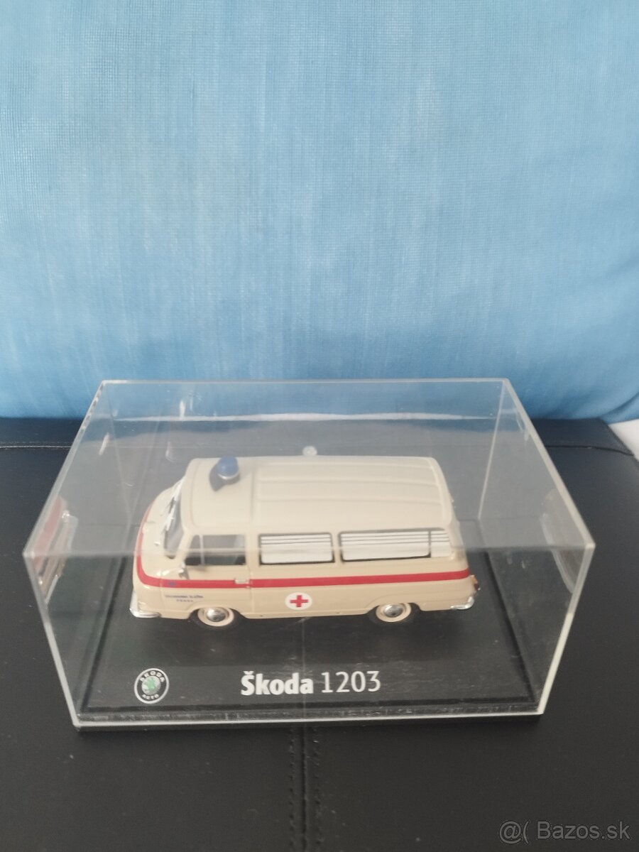 Škoda 1203 1:43 - 4