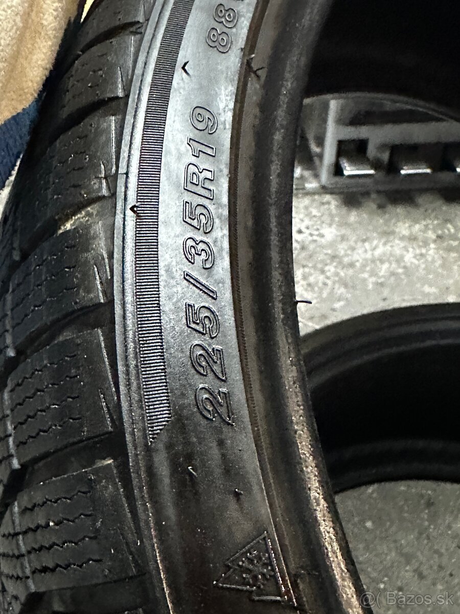 2x zimne pneu 225/35 r19 - 4