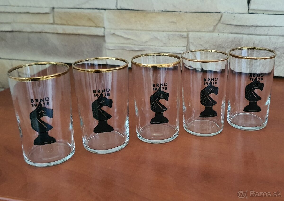 Poháre, čaše, vázy, ozdobné tanier, misa. - 4