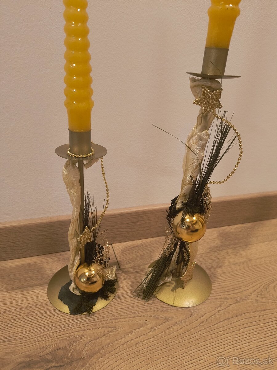 Zlaté kovové svietniky - 4