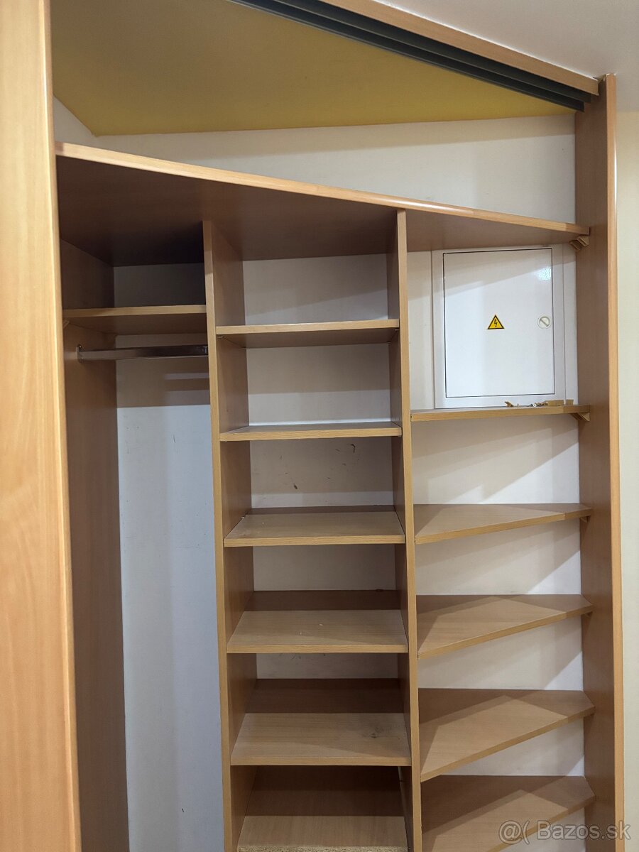 vstavana skrina - 4