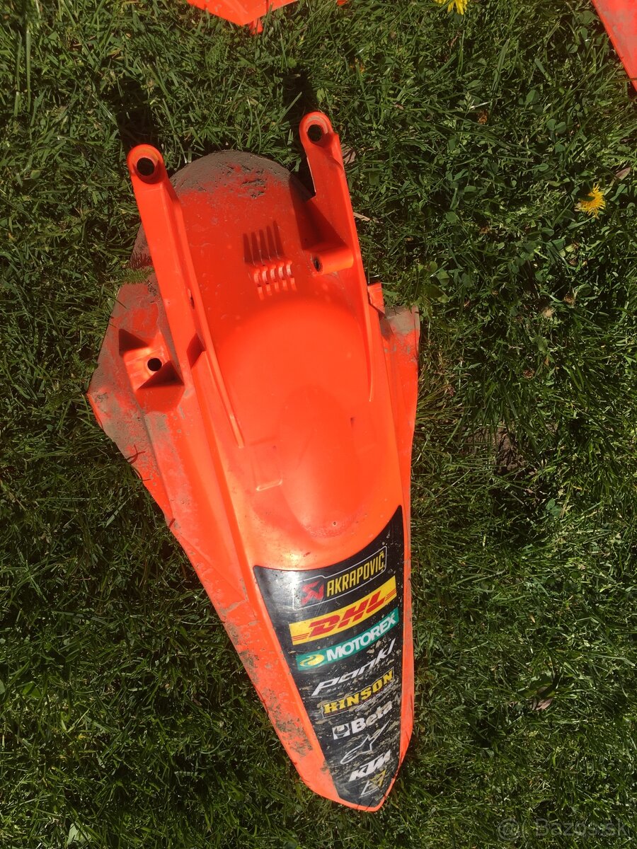 Ktm plasty