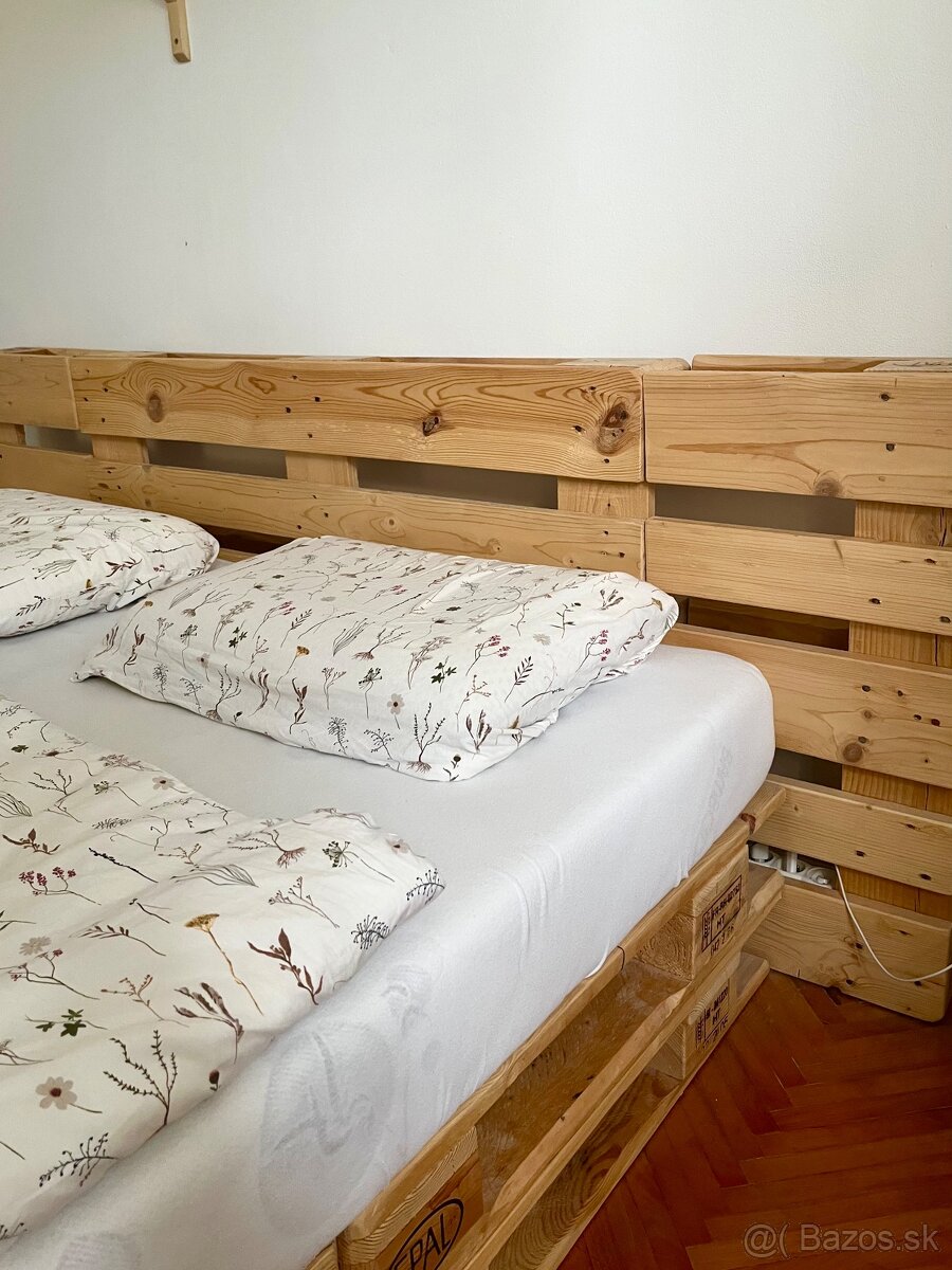 Paletová postel - 4