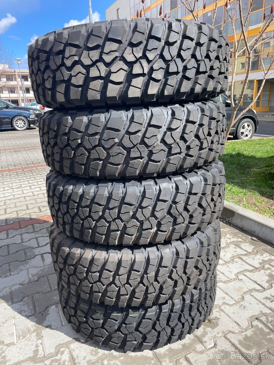 Jeep Wrangler r17 BF Goodrich 255/75 r17