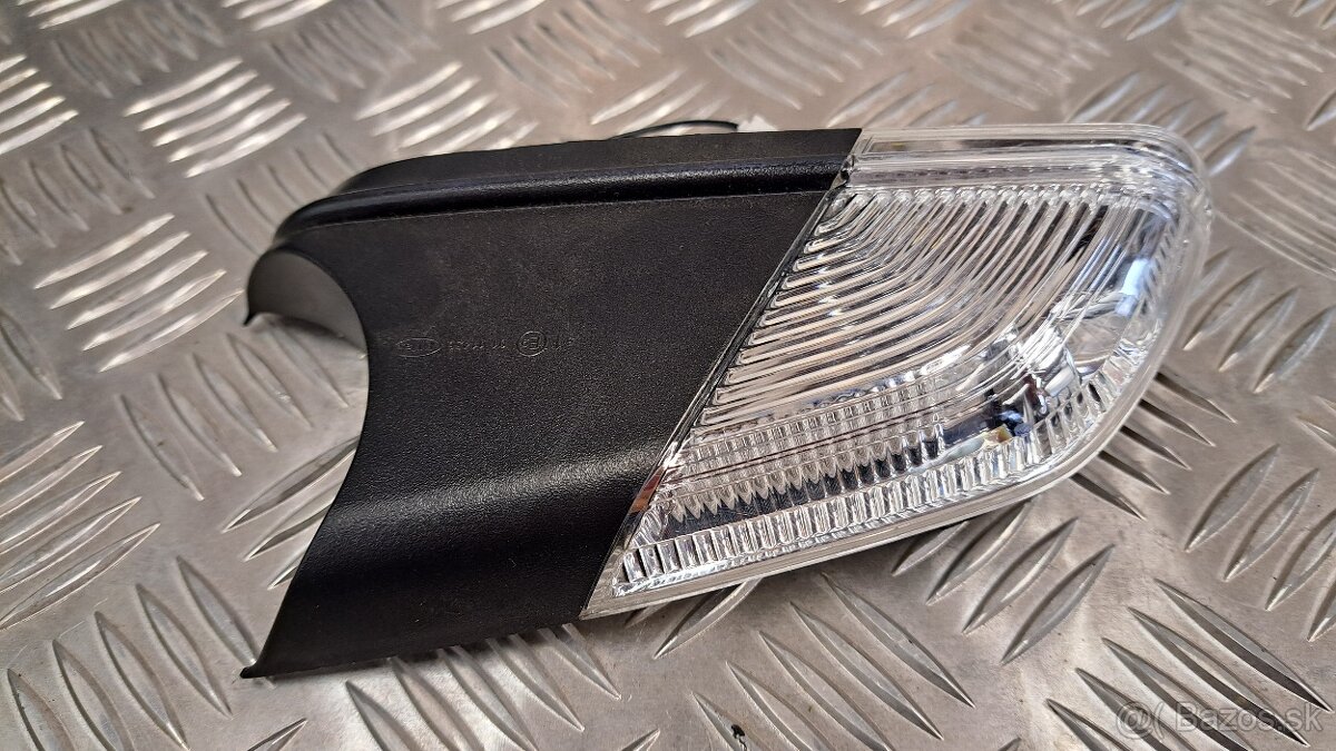 Smerovka zrkadla - ŠKODA OCTAVIA 2 - 4