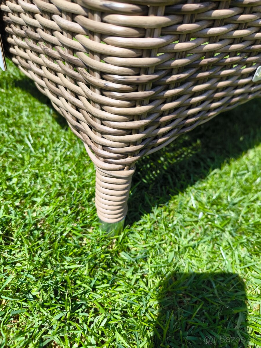 Ratanový príručný stolík/stolička BRAFAB Ninja - 4