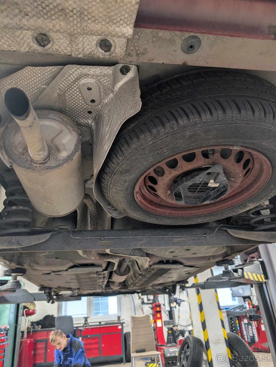 Renault Clio 105 tis. km - 4