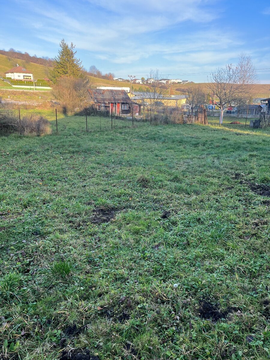 Bitarova slnečné rovinnate pozemky - 4