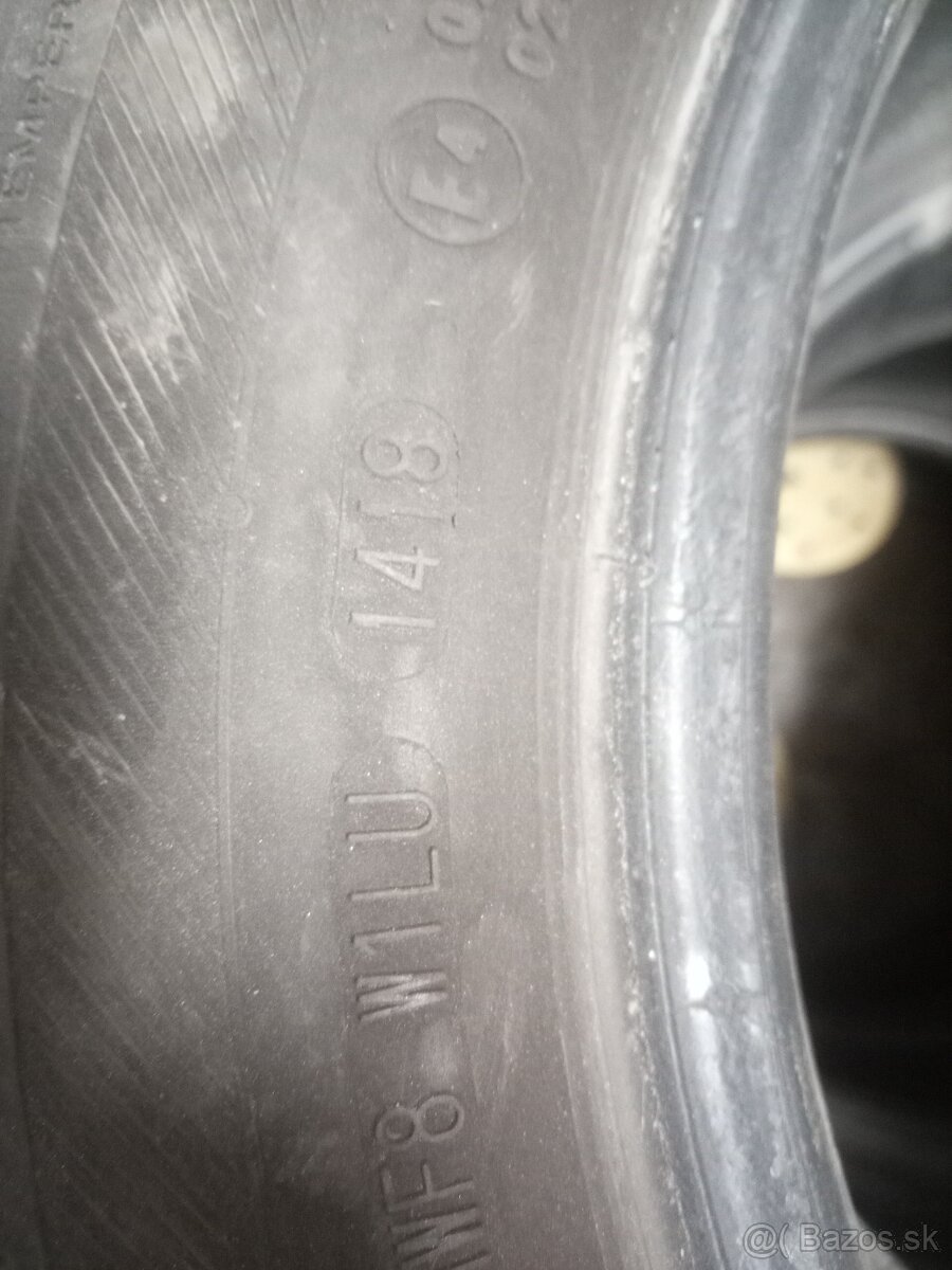 Pneu 185/60 r14 - 4