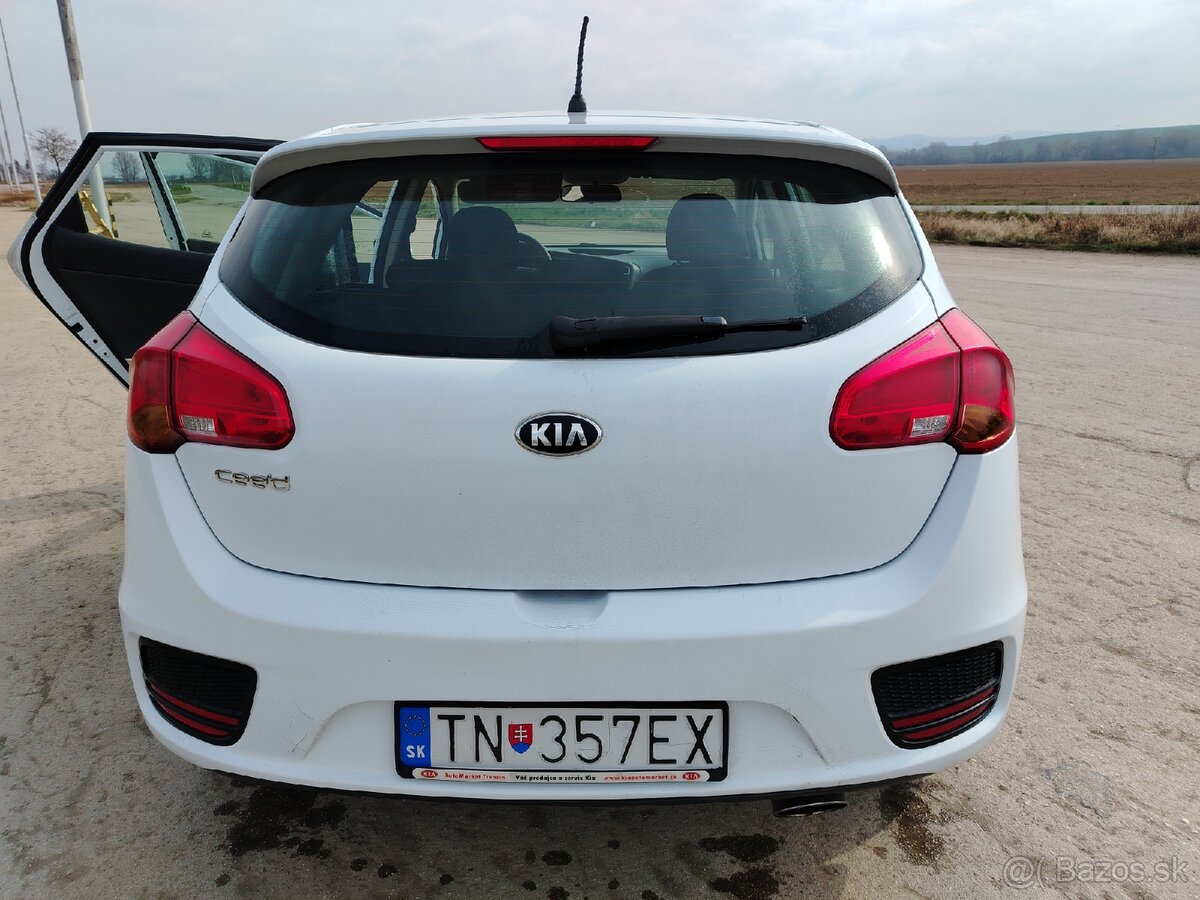 Kia ceed 1,4 benzín - 4