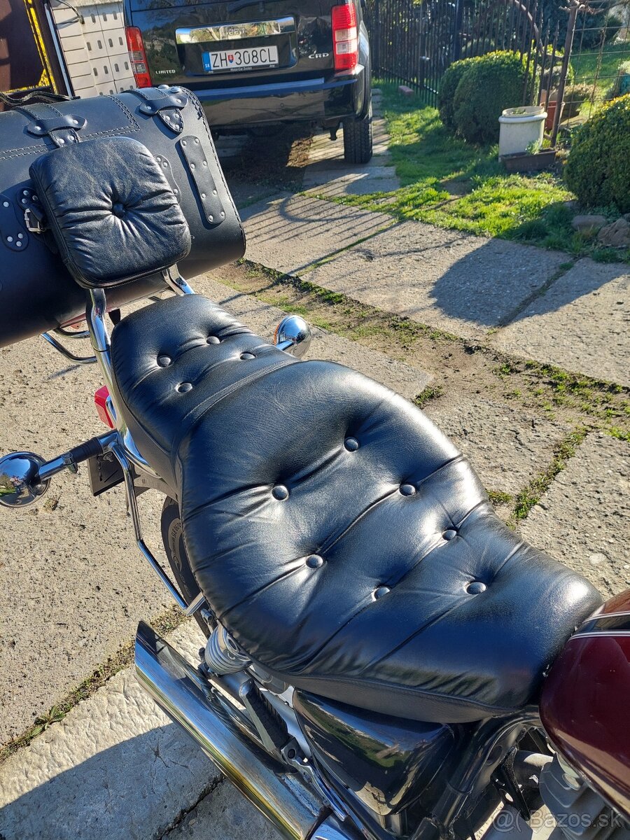 Yamaha XV750 Virago - 4