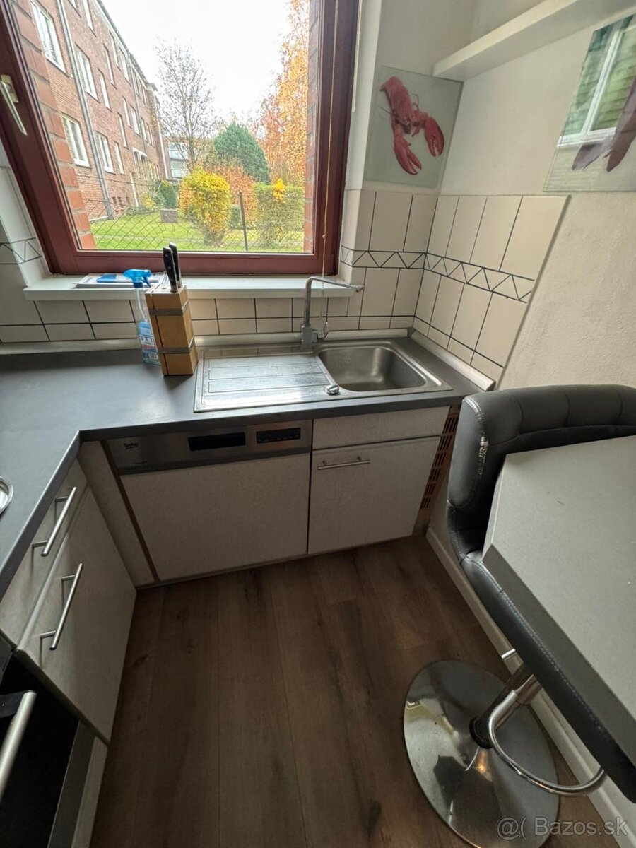 Nadčasová kuchyňa RUNA - 4