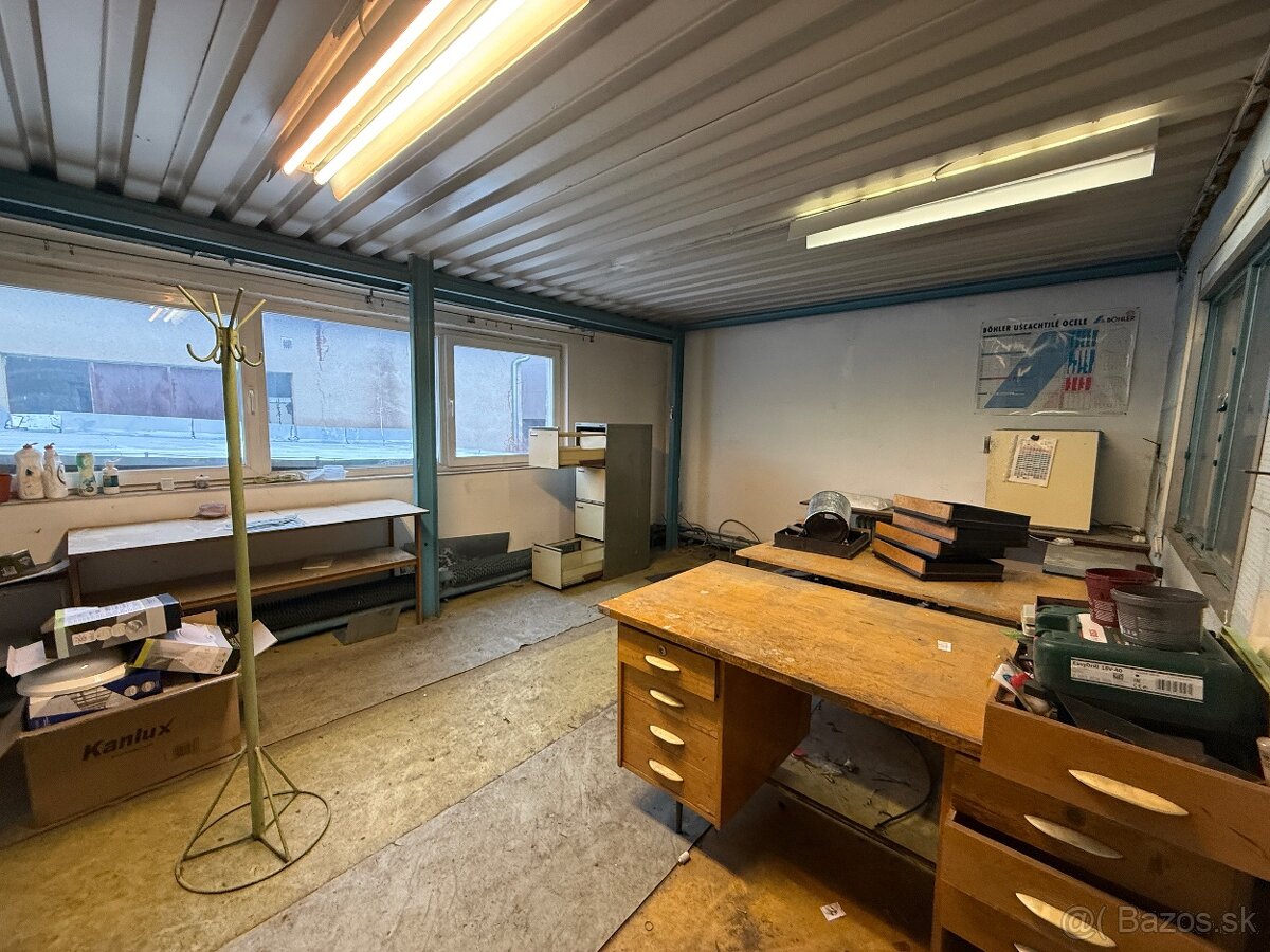 Na prenájom výrobná hala,skladový a kanc.p.- Voľná Ihned - 4