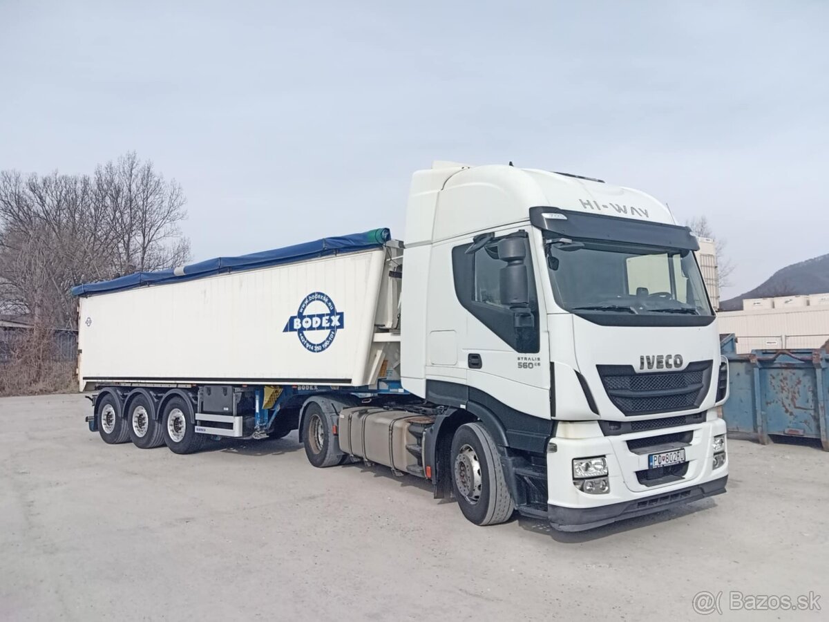 ťahač návesov - 4