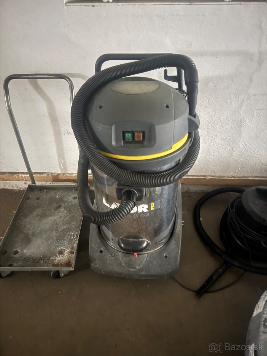 Priemyselný vysávač - 4