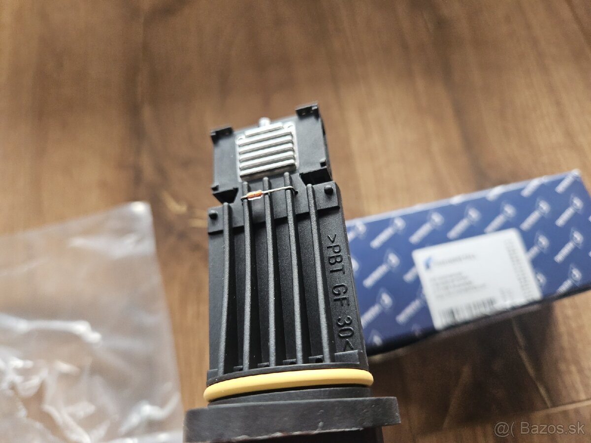 Váha vzduchu, Golf 5,4, ibiza... Pierburg, nová - 4