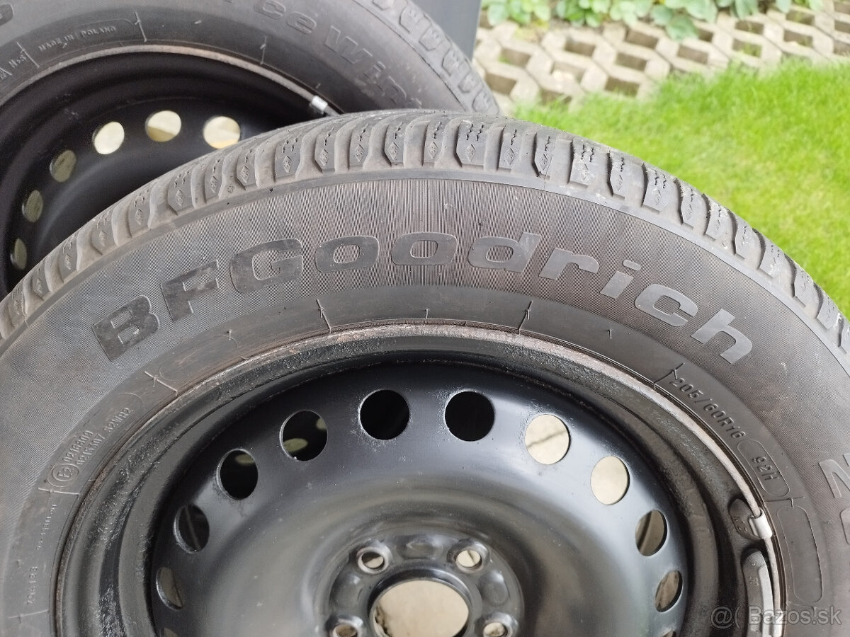 Predám plechové disky R16 so zimnými pneumatikami - 4