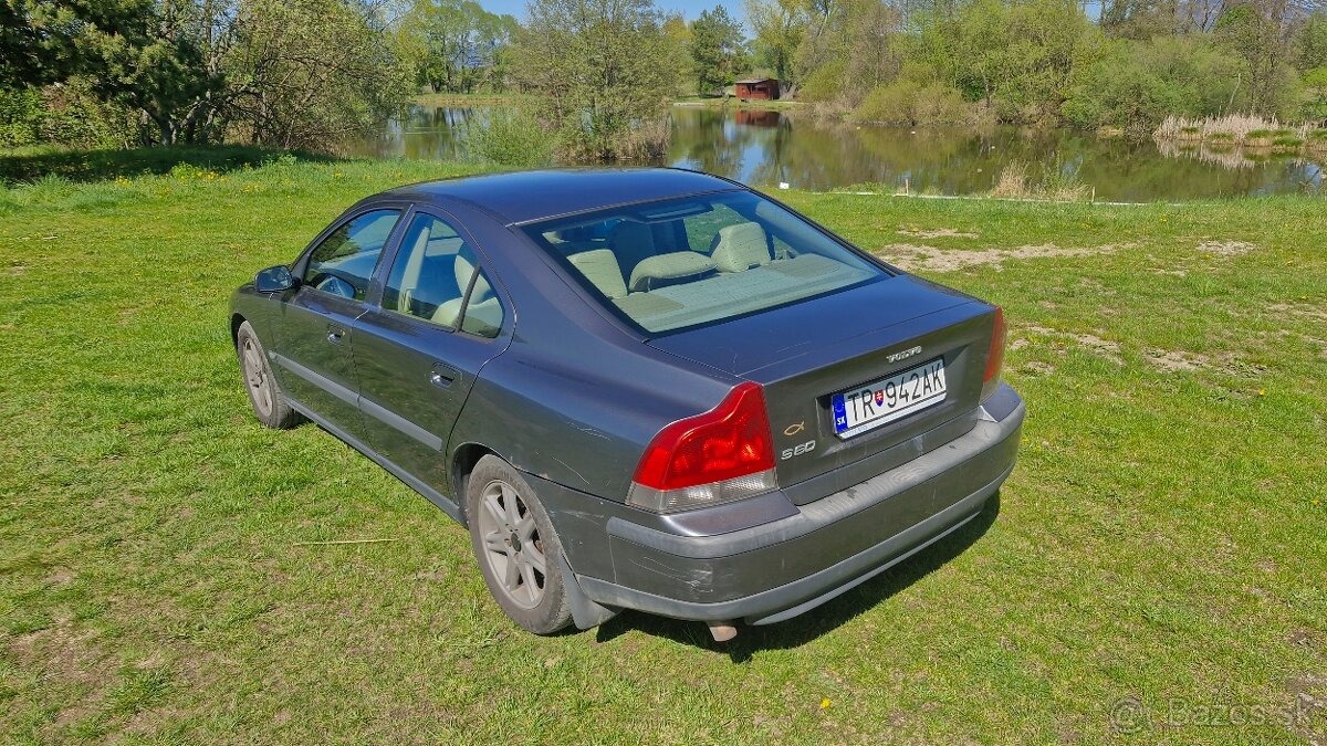 Predám Volvo S60 D5 - 4