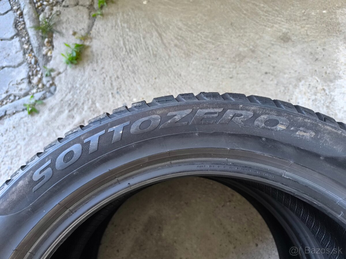 Pirelli Sottozero3 225/50R18 92V - 4
