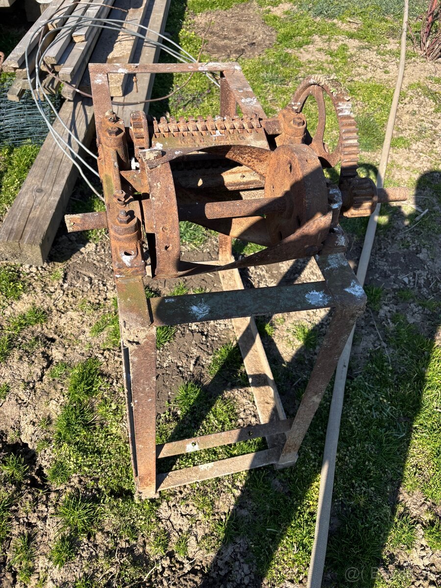 Rezačka na slamu - 4