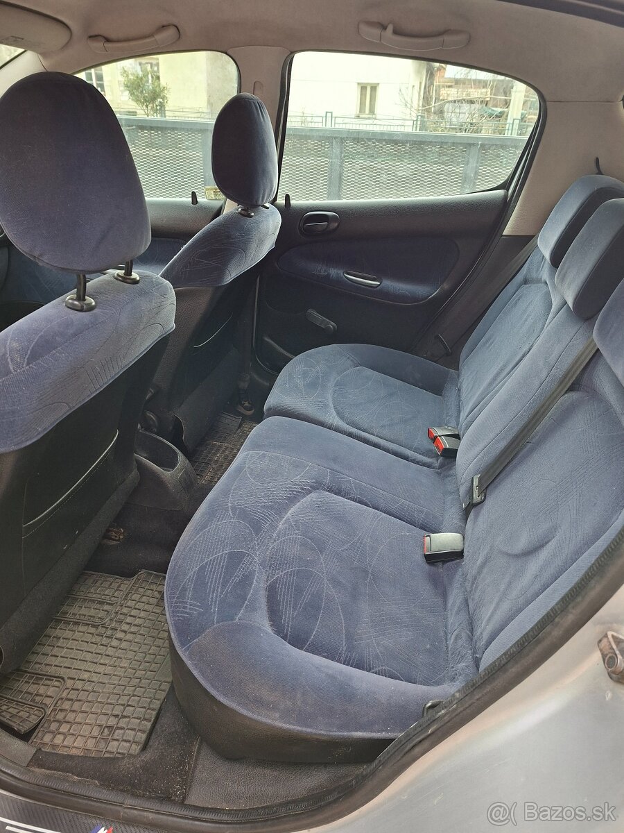 Peugeot 206 - 4