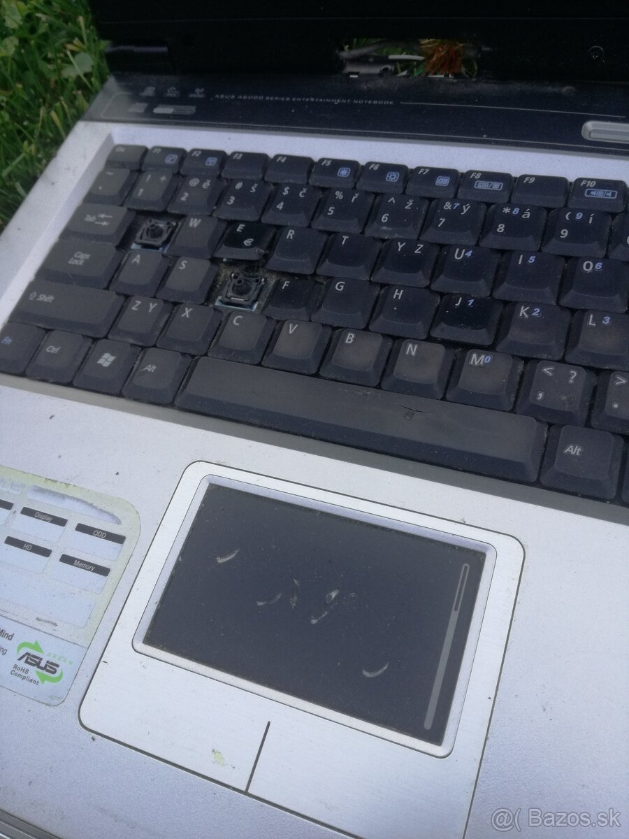 Predám ASUS - 4