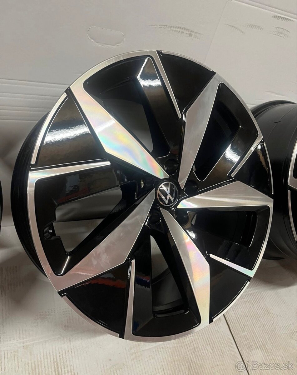 NOVÁ ORIGINÁLNÍ ALU SADA VW ID4 R20 - 4
