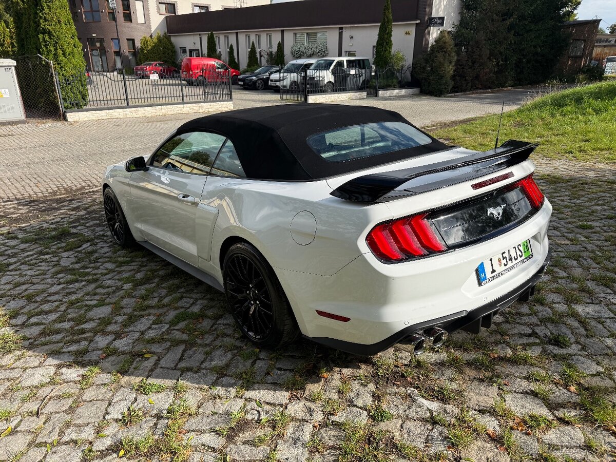 Ford Mustang 2020 - 4