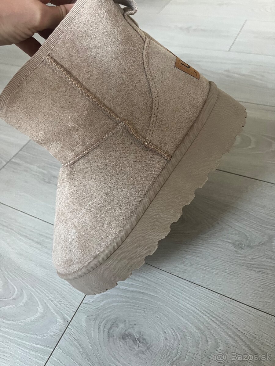 Dámske UGG čižmičky - 4