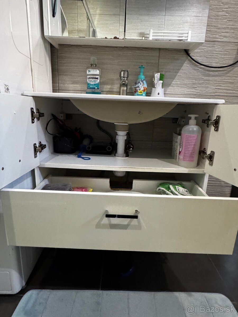 Kúpeľňový set s umývadlom - 4