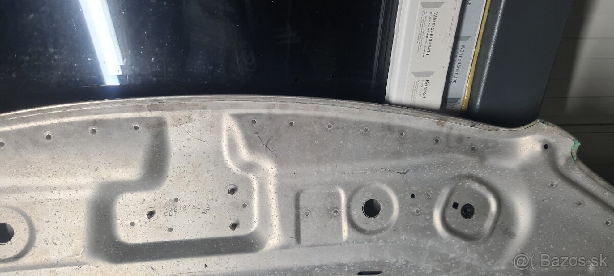 Predná kapota Audi A8 D3 - 4