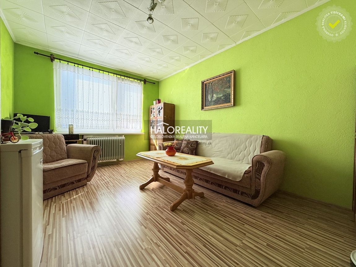 HALO reality - Predaj, trojizbový byt Lehota pod Vtáčnikom, - 4