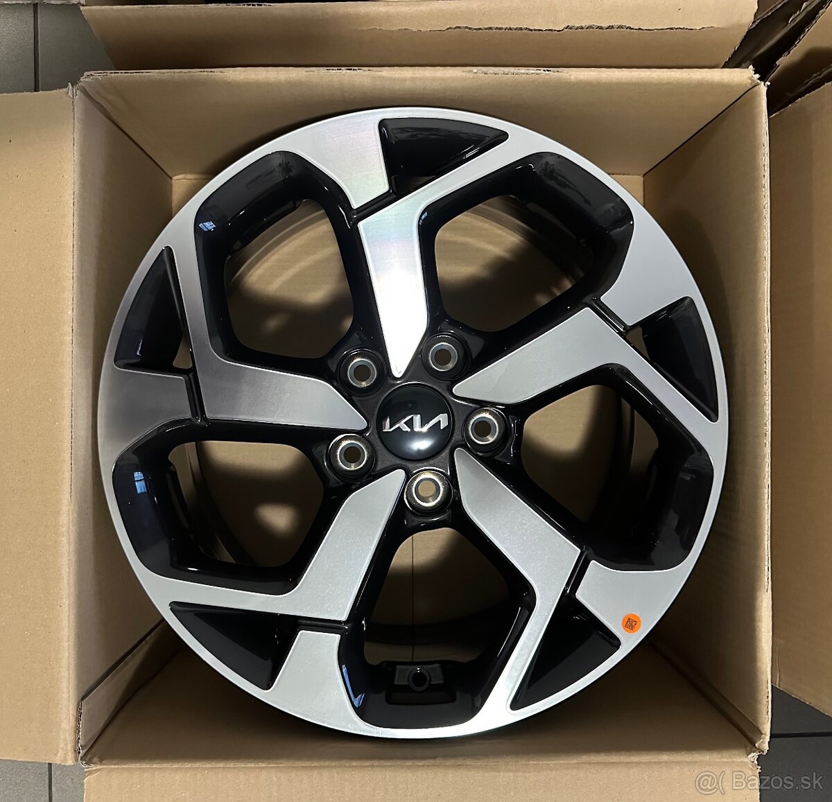 Nové Originál elektrony ®KIA Sportage R17 5x114,3 - 4