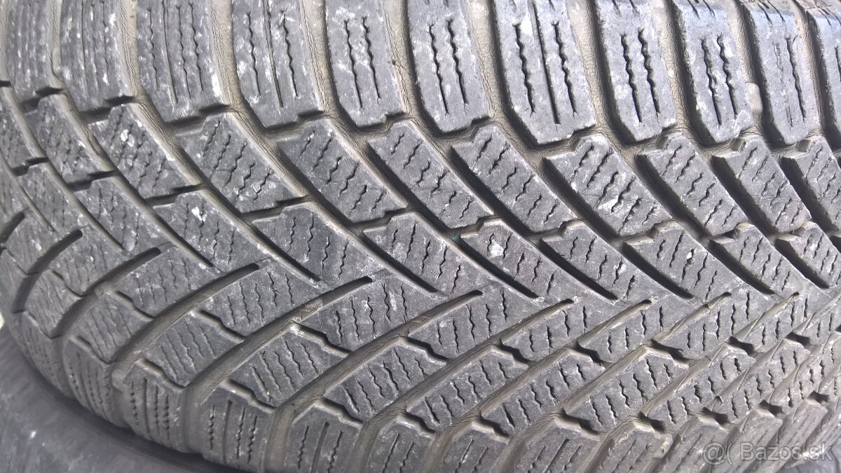 Predám zimné pneu 205 / 55 / R16 - 4