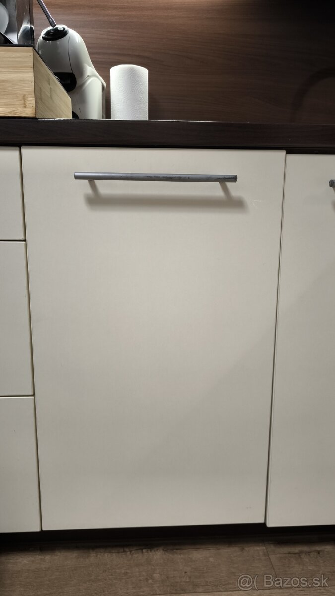 Vstavaná umývačka riadu Whirlpool - 4