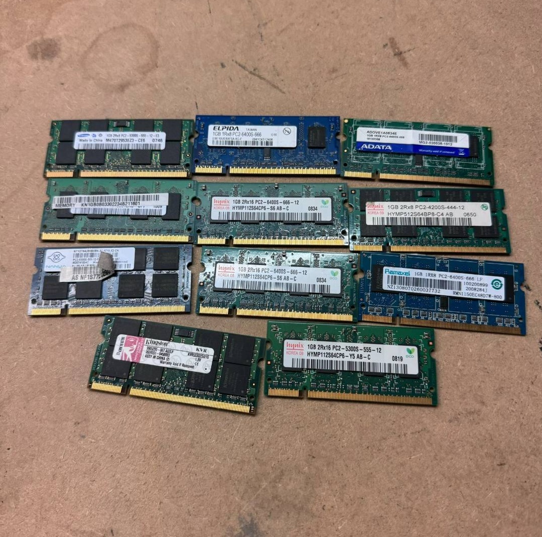 Predám ram pamäte do notebookov SODIMM DDR2 s kapacitou 1GB - 4