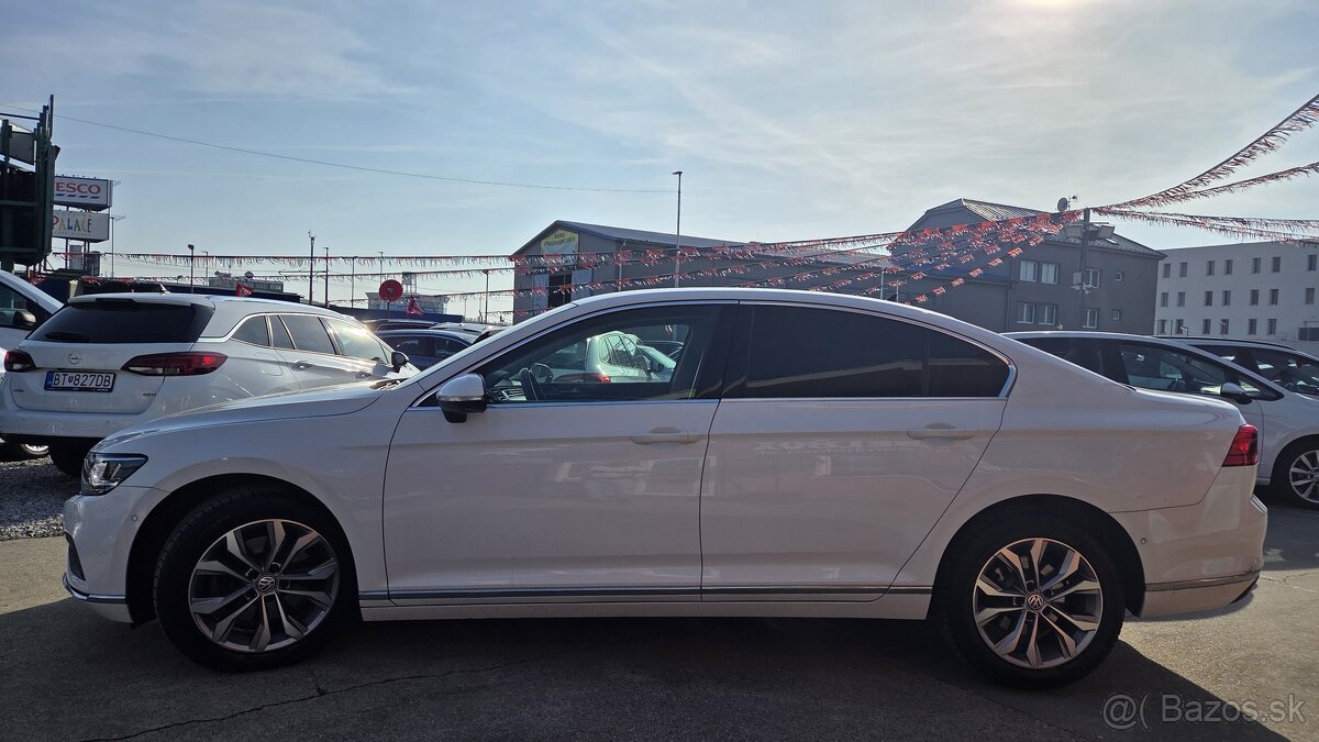 Volkswagen Passat 2,0TDi 140kW, Elegance, DSG - 4