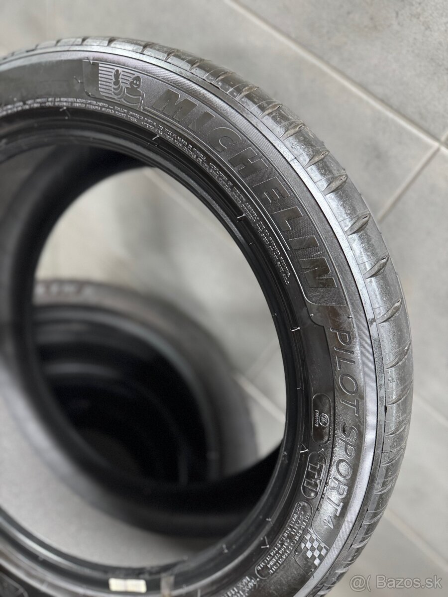 pneumatiky 235/45/18 98Y T1 - 4