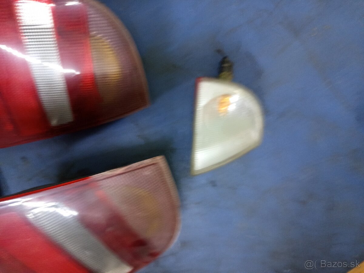 Zadné svetlá Octavia 1 cena za všetky - 4
