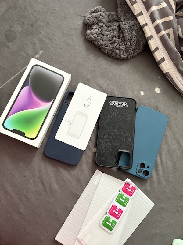 Vymením IPhone 14plus 85% batéria - 4