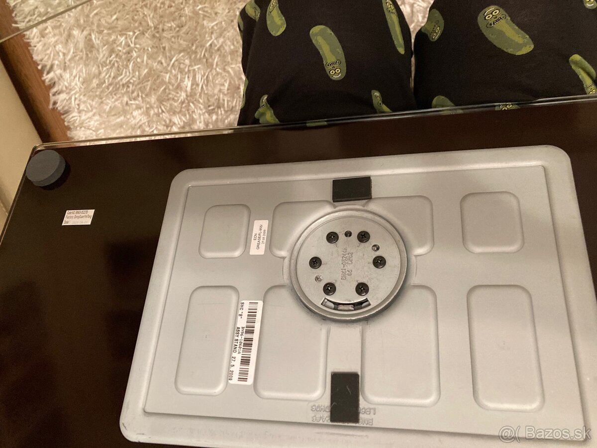 Podstavec na Samsung - 4