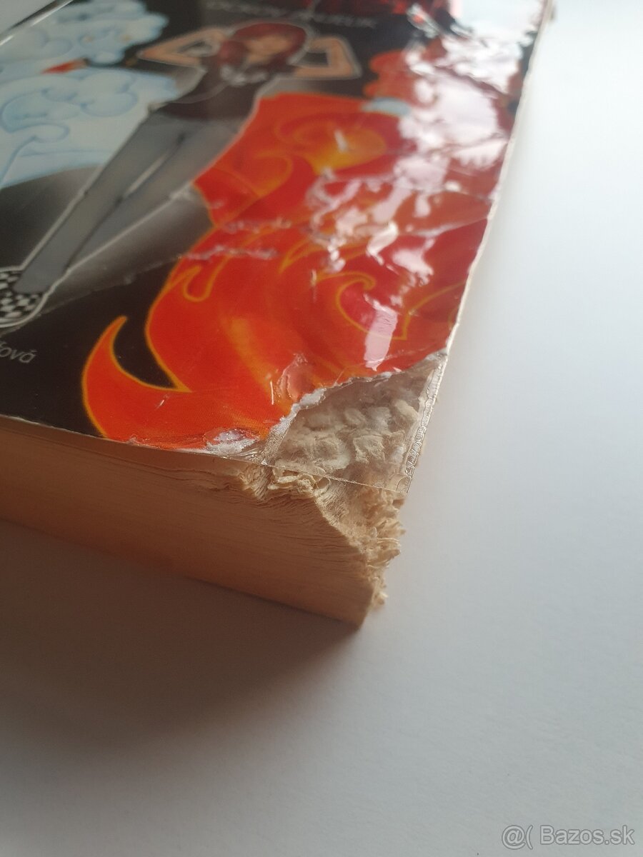 Počertená 1-4, Shani Petroffová - 4