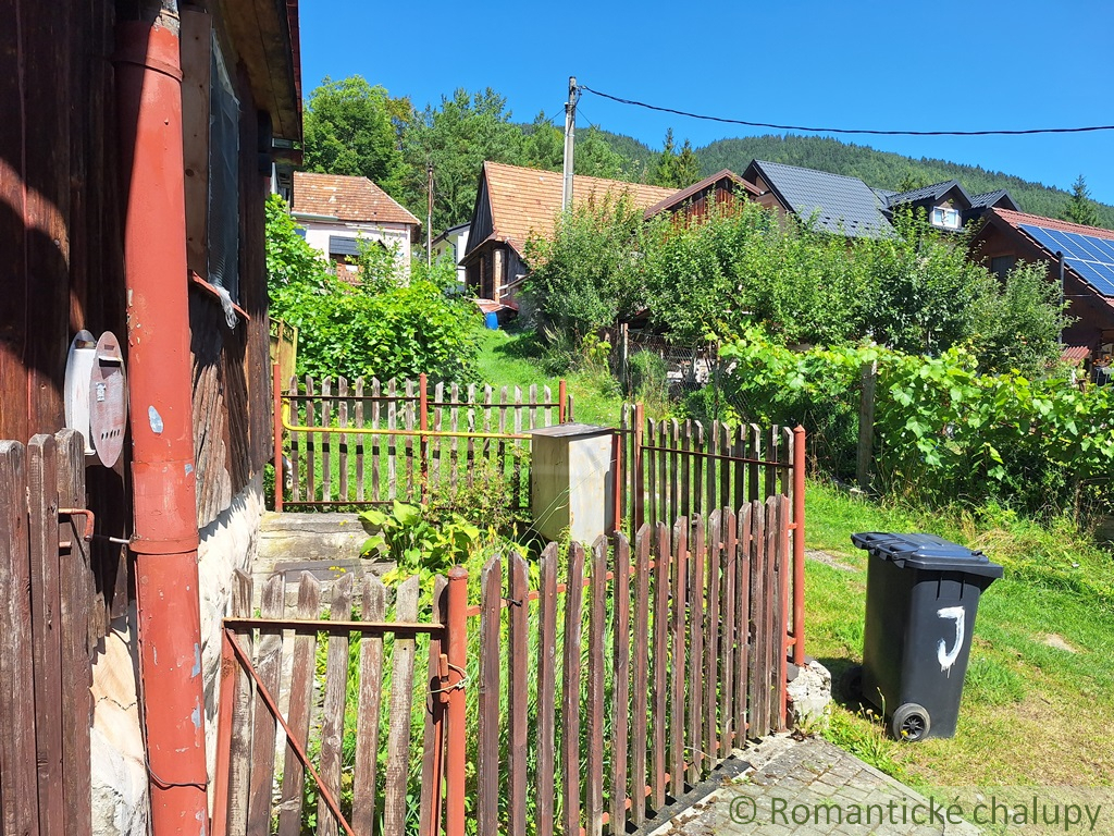 Dom v kúpeľnej obci Lúčky obklopenej Chočskými vrchmi + vi - 4