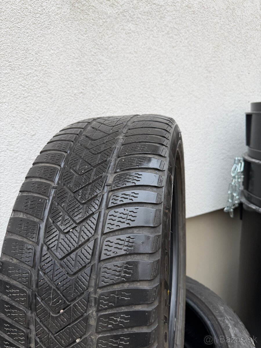 Zimné pneumatiky PIRELLI 275/45r20 - 4