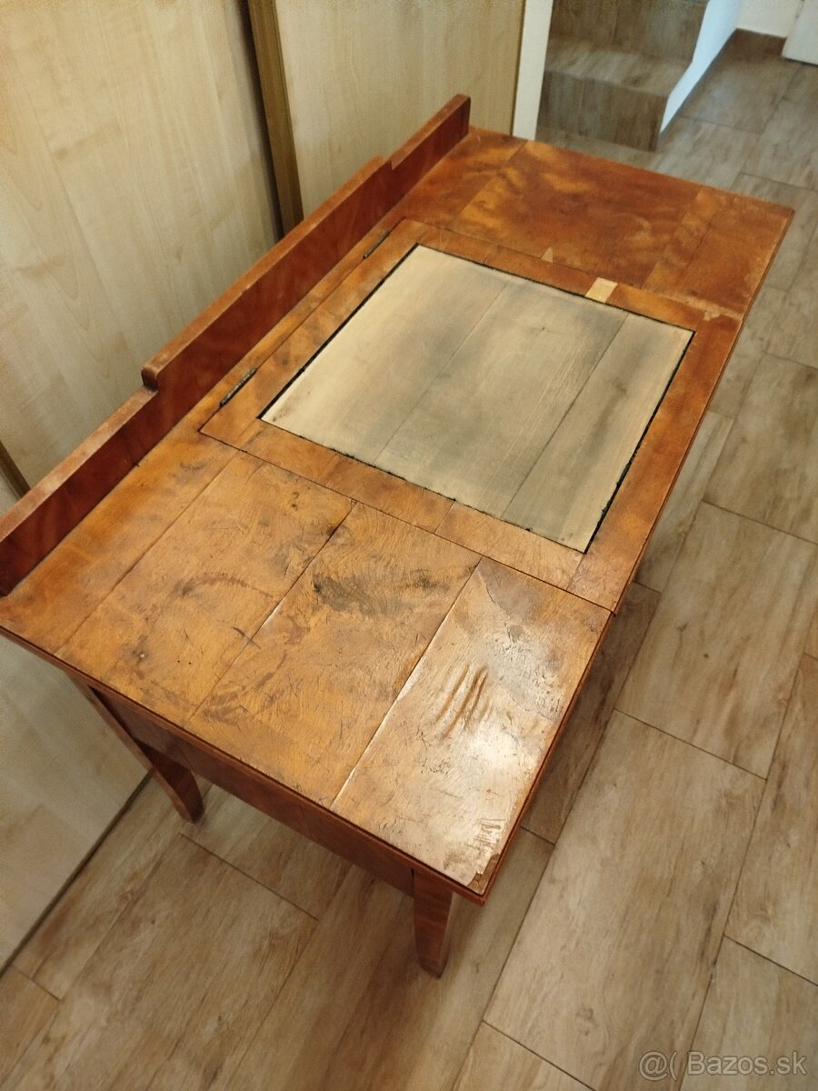 Starožitný stôl - 4