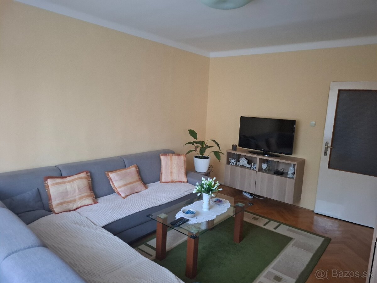 3 izbový byt v blízkosti centra mesta - 4
